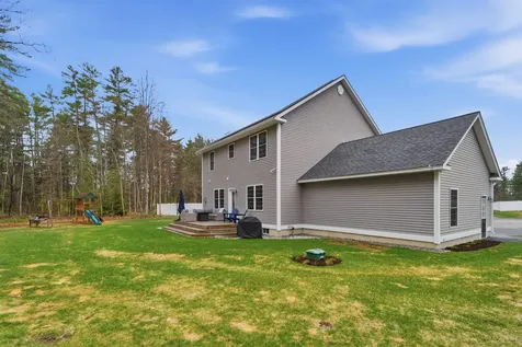6 Baldwin Court Merrimack NH 03054