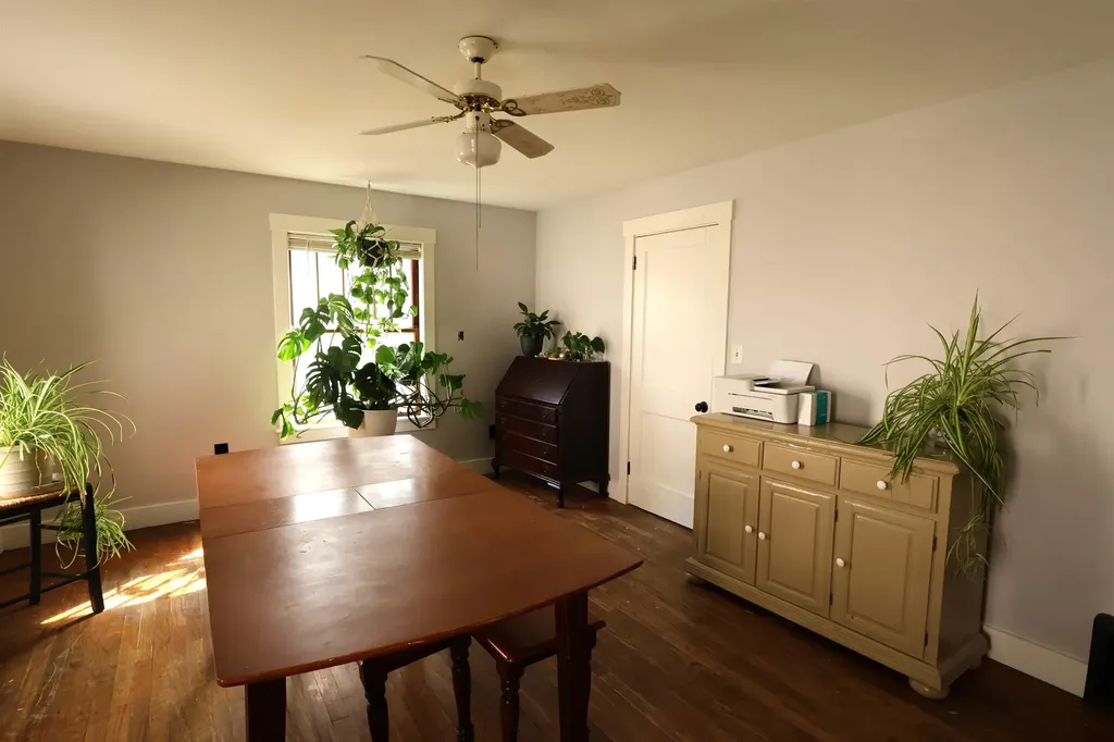 427 Maple Street Hartford VT 05001