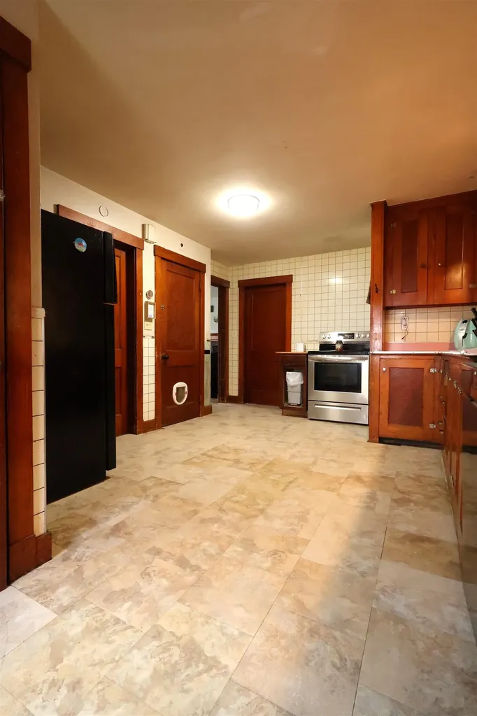 427 Maple Street Hartford VT 05001