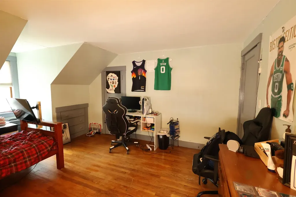 427 Maple Street Hartford VT 05001