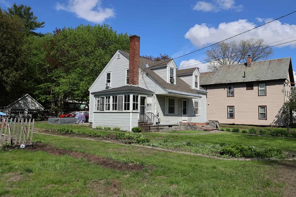 427 Maple Street Hartford VT 05001