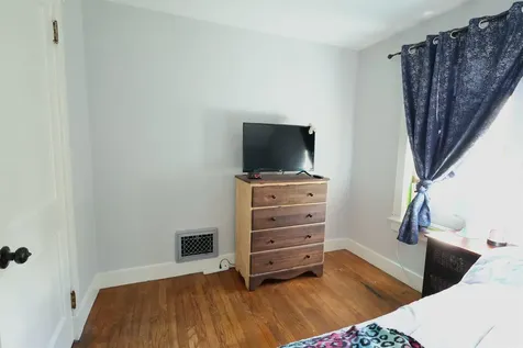 427 Maple Street Hartford VT 05001
