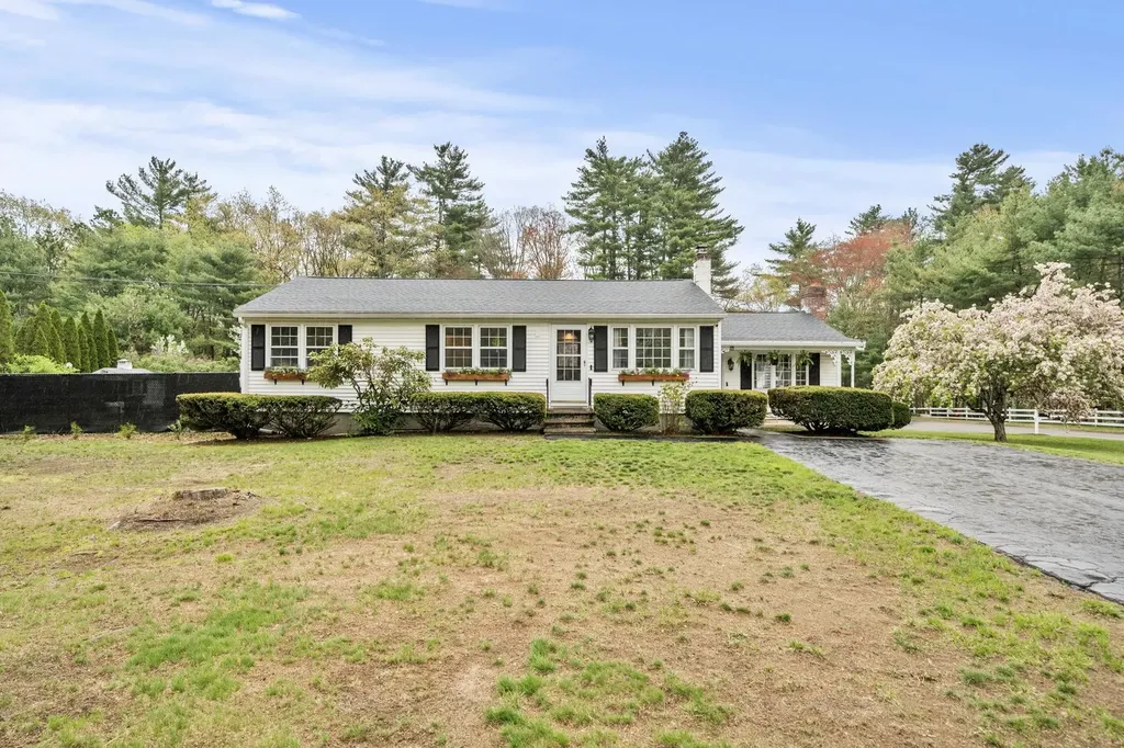 91 Back River Road Merrimack NH 03054