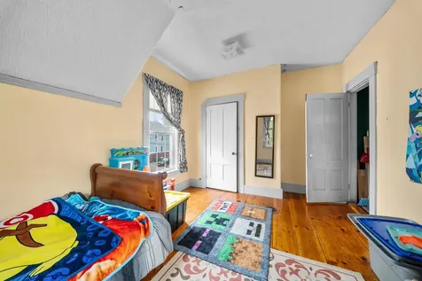 79 Winter Street Rochester NH 03867