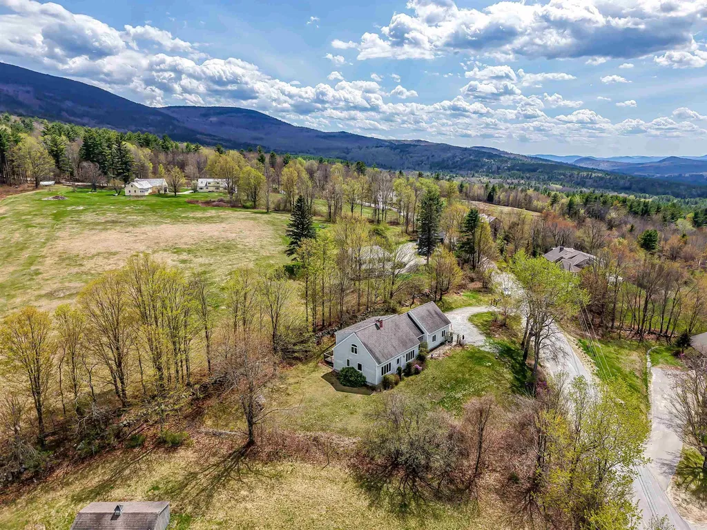 267 Kearsarge Mountain Road Wilmot NH 03287
