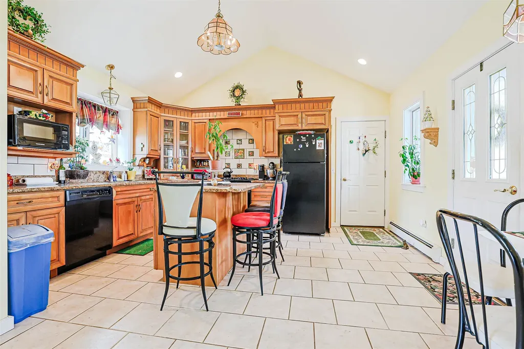 267 Kearsarge Mountain Road Wilmot NH 03287