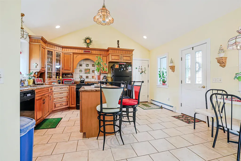 267 Kearsarge Mountain Road Wilmot NH 03287