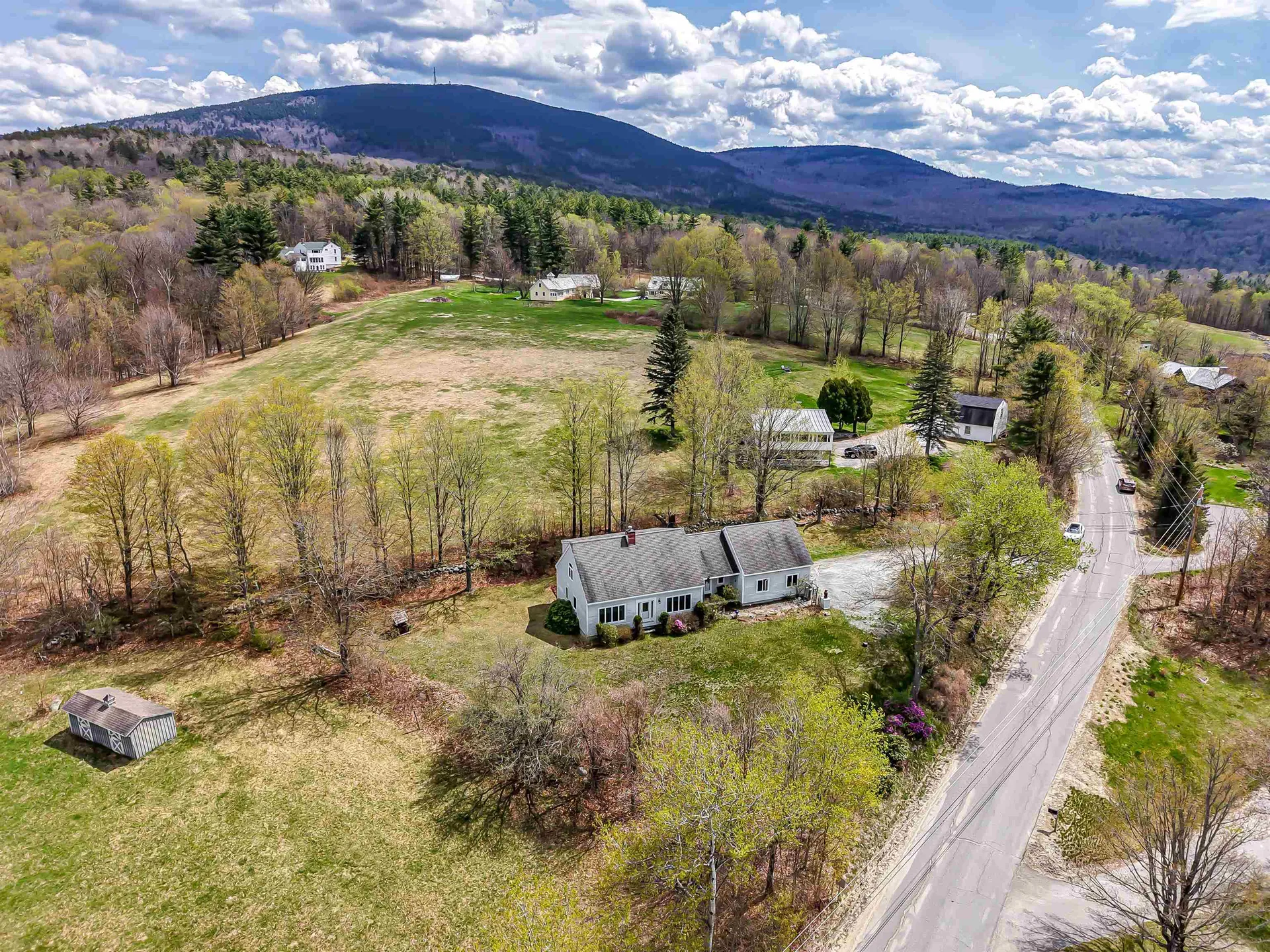 267 Kearsarge Mountain Road Wilmot NH 03287