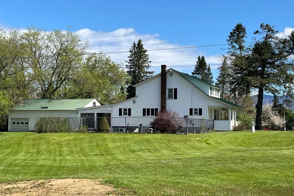 1920 Vt Route 3 Pittsford VT 05763