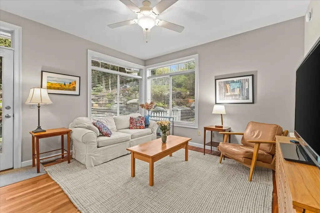 73 Park Road South Burlington VT 05403