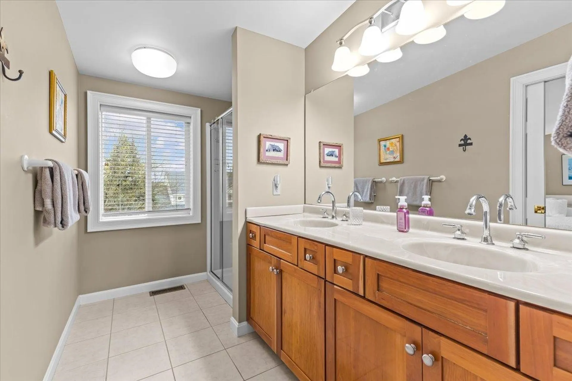 73 Park Road South Burlington VT 05403