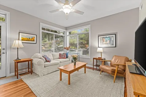 73 Park Road South Burlington VT 05403