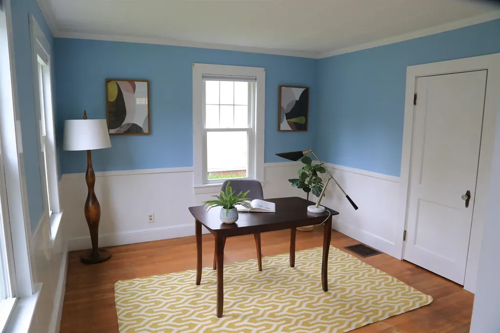 23 Dearborn Avenue Hampton NH 03842