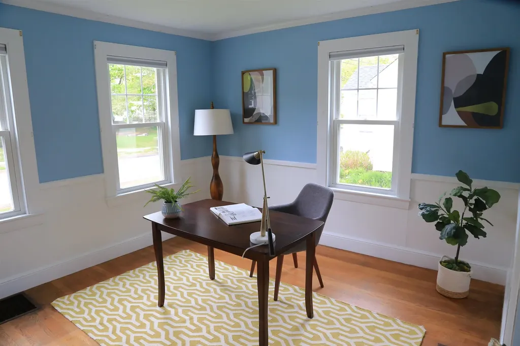 23 Dearborn Avenue Hampton NH 03842