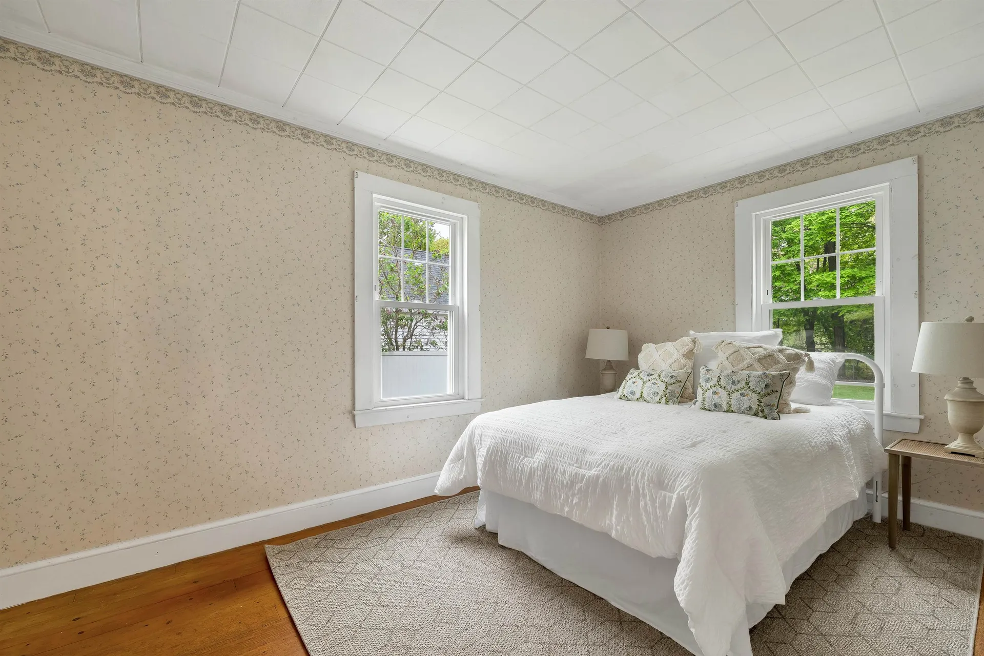 23 Dearborn Avenue Hampton NH 03842