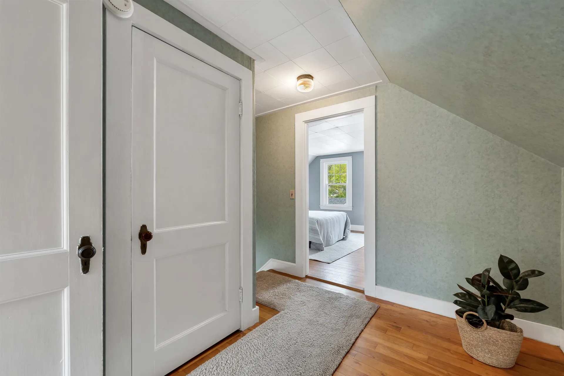 23 Dearborn Avenue Hampton NH 03842