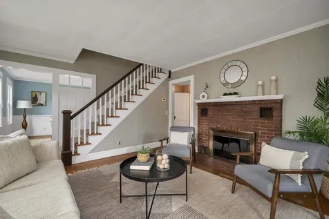 23 Dearborn Avenue Hampton NH 03842