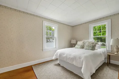 23 Dearborn Avenue Hampton NH 03842