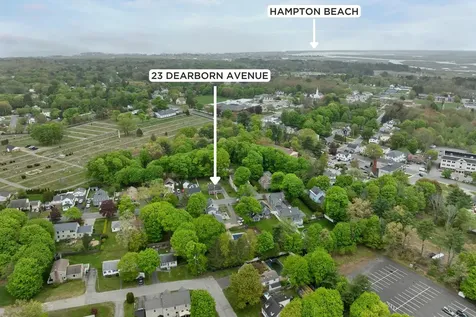 23 Dearborn Avenue Hampton NH 03842