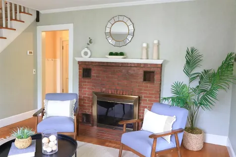 23 Dearborn Avenue Hampton NH 03842