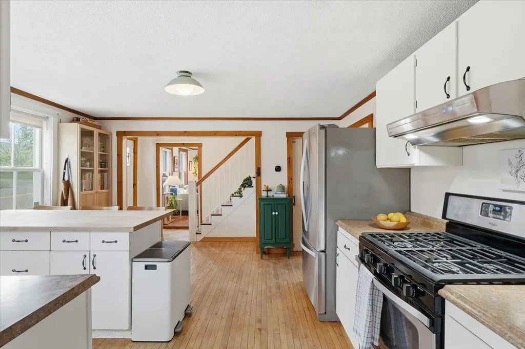 1859 Guptil Road Waterbury VT 05677