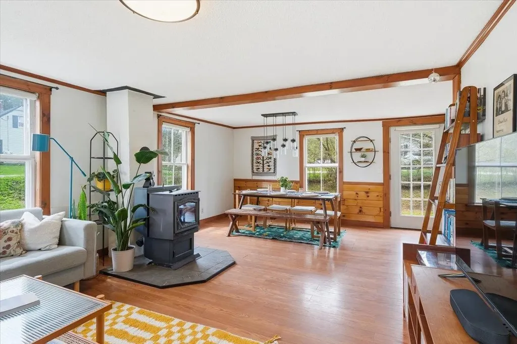 1859 Guptil Road Waterbury VT 05677