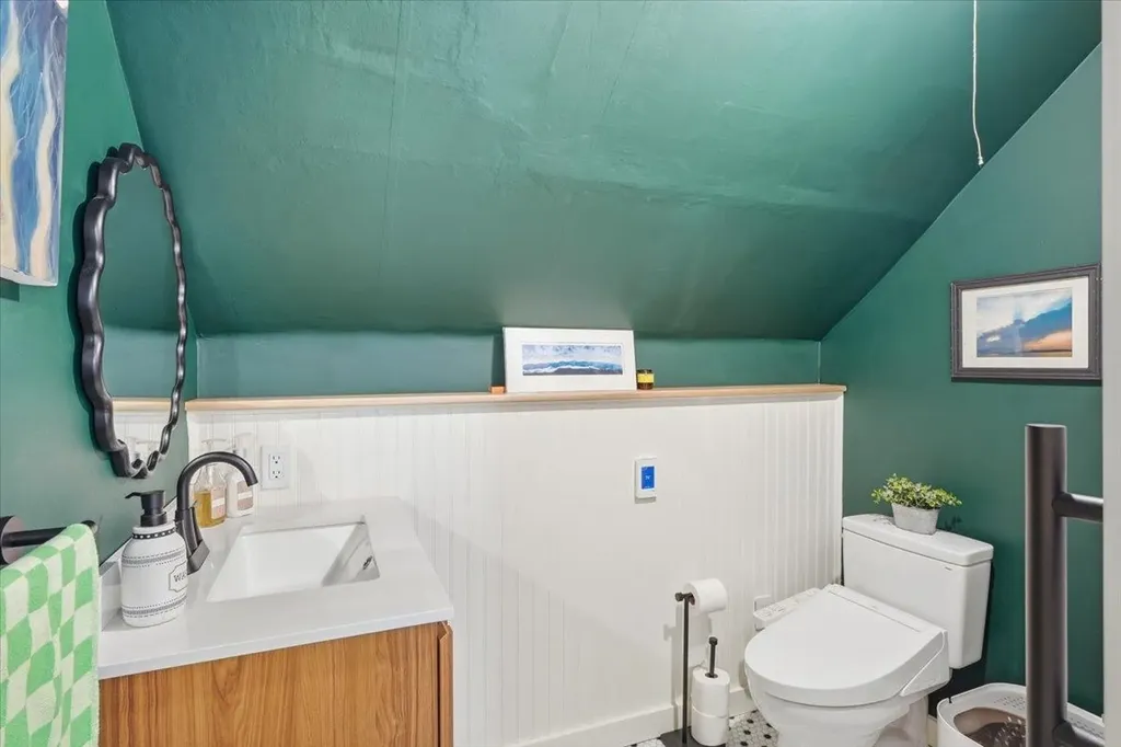 1859 Guptil Road Waterbury VT 05677