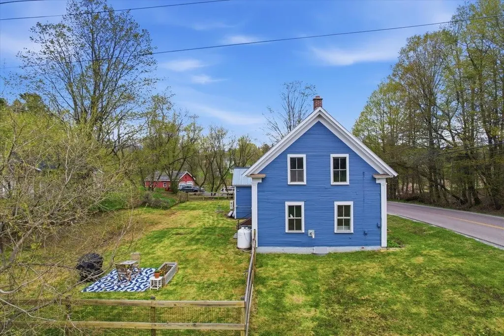 1859 Guptil Road Waterbury VT 05677