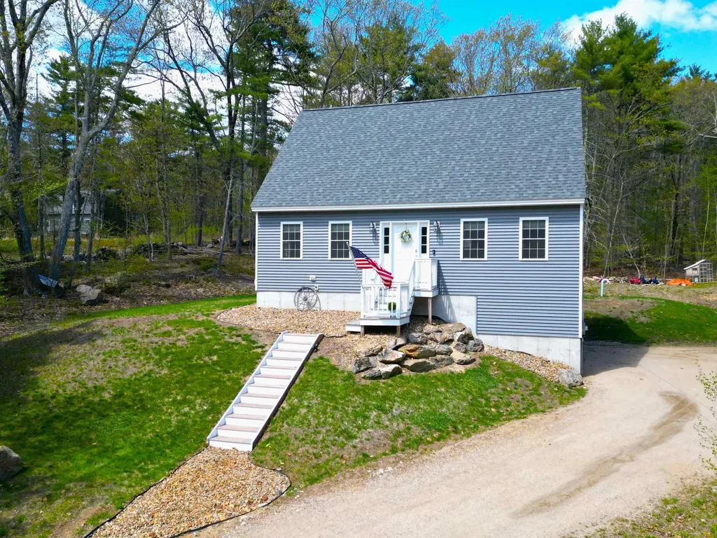 80 Silver Street Milton NH 03851