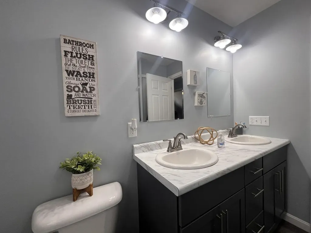 80 Silver Street Milton NH 03851
