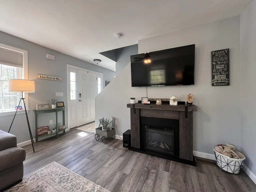 80 Silver Street Milton NH 03851