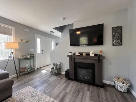 80 Silver Street Milton NH 03851