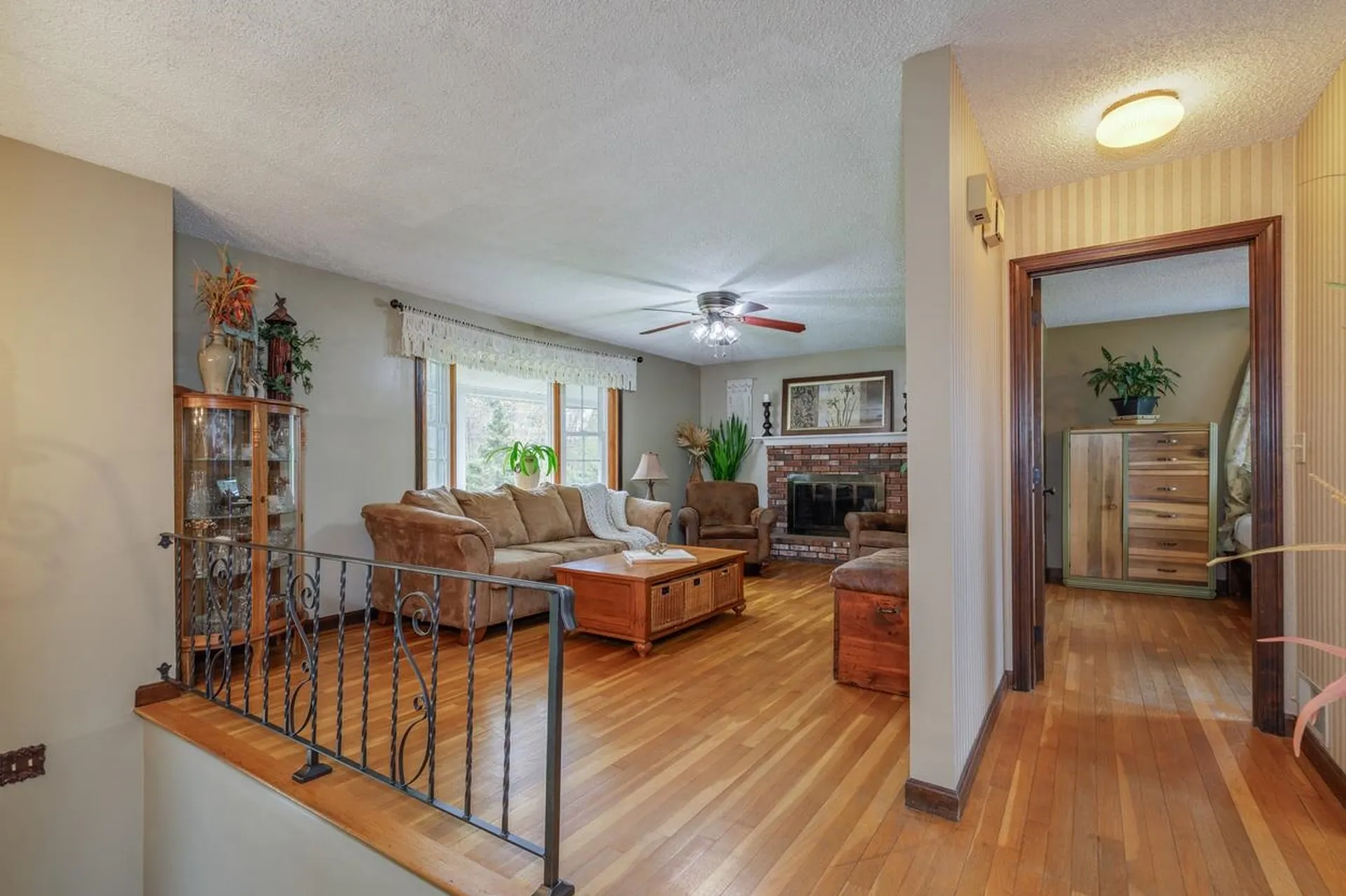 6 Kemo Circle Litchfield NH 03052