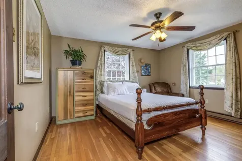 6 Kemo Circle Litchfield NH 03052