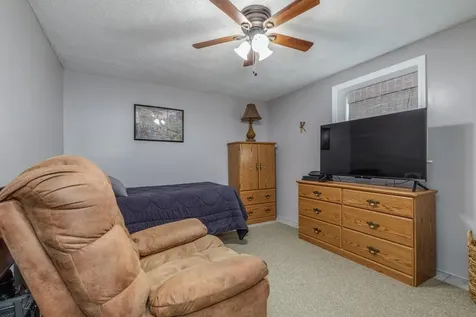 6 Kemo Circle Litchfield NH 03052
