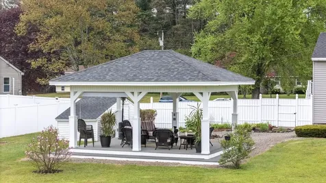 6 Kemo Circle Litchfield NH 03052