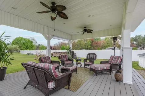 6 Kemo Circle Litchfield NH 03052