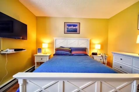 41 Treetop Circle Laconia NH 03246