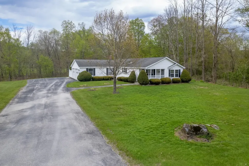 69 Julie Lane Castleton VT 05735