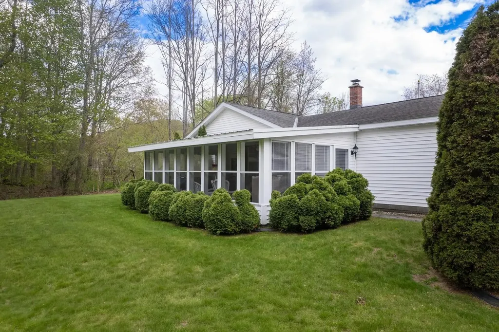 69 Julie Lane Castleton VT 05735