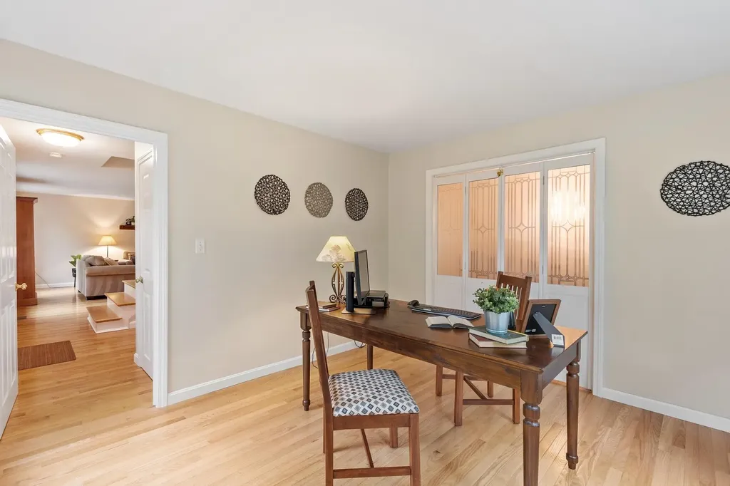 12 Aladdin Road Windham NH 03087