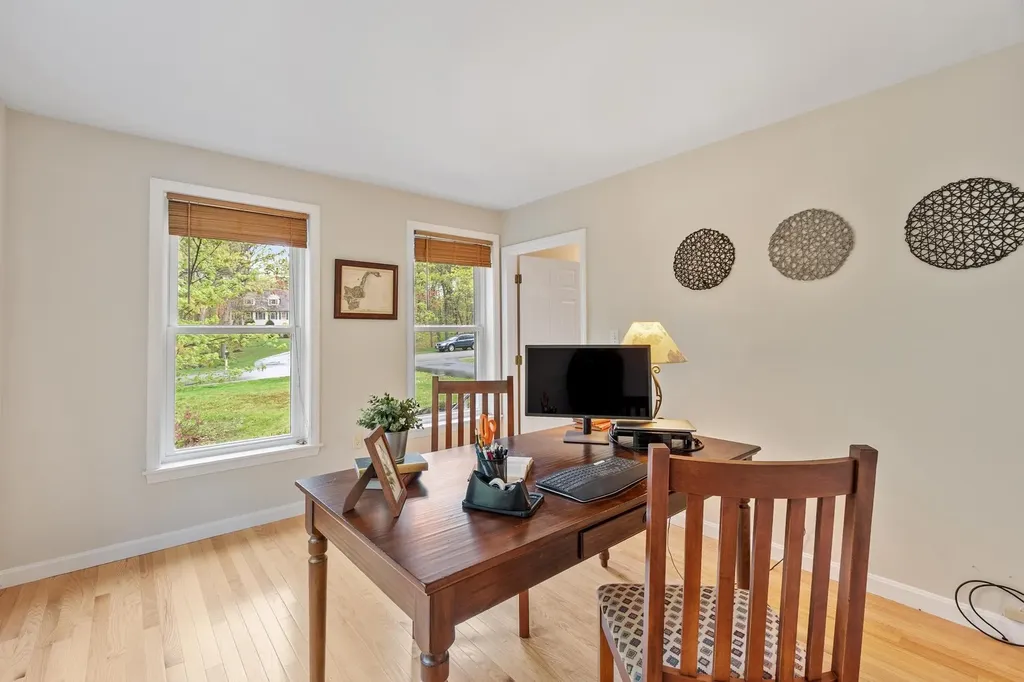 12 Aladdin Road Windham NH 03087