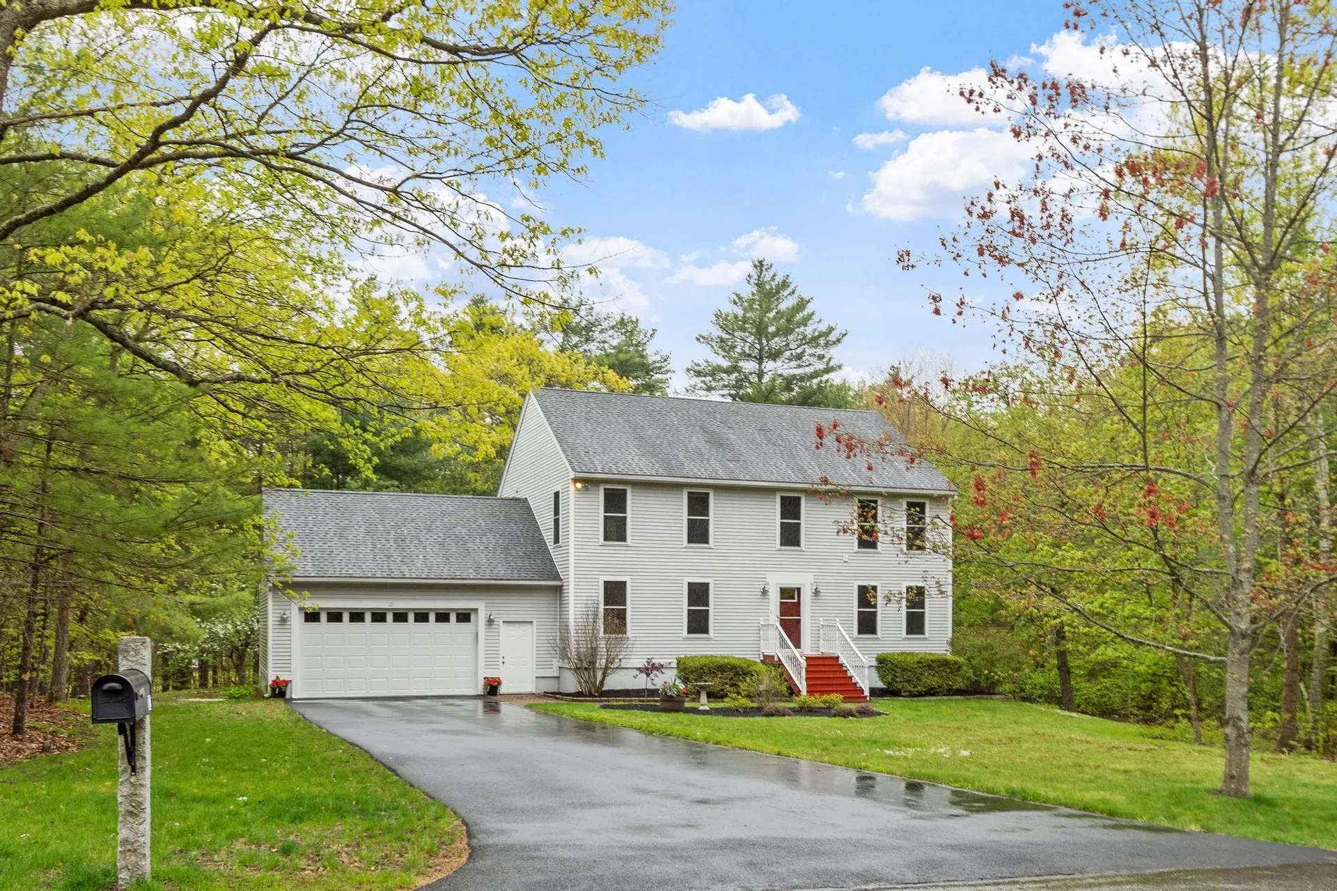 12 Aladdin Road Windham NH 03087