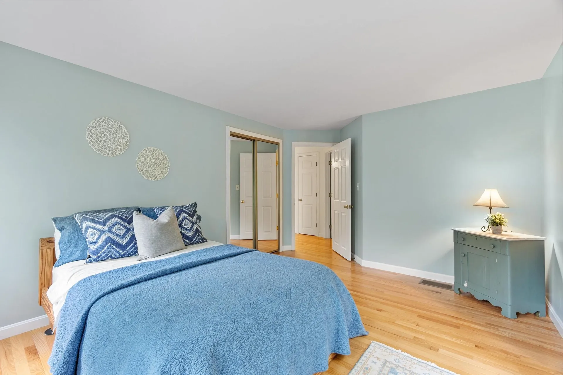 12 Aladdin Road Windham NH 03087