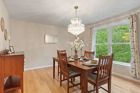 12 Aladdin Road Windham NH 03087