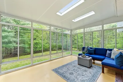 12 Aladdin Road Windham NH 03087