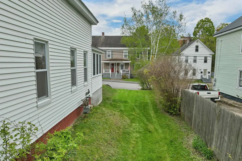 82 Summer Street Laconia NH 03246