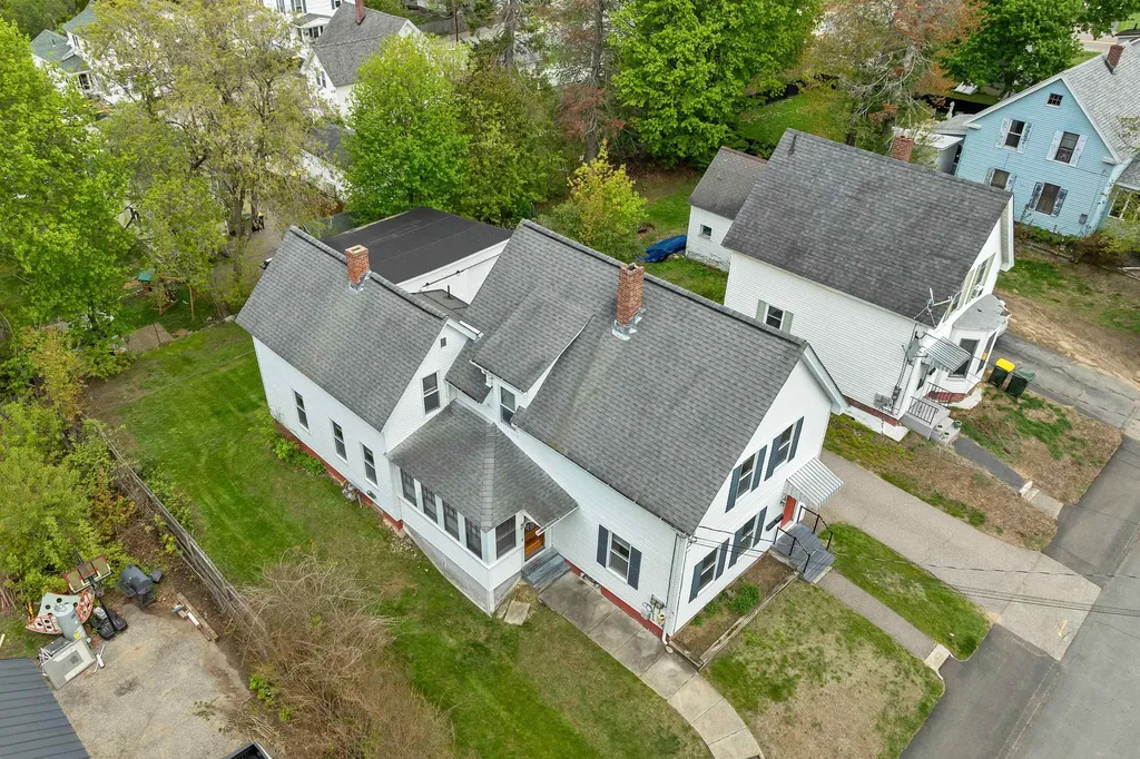 82 Summer Street Laconia NH 03246