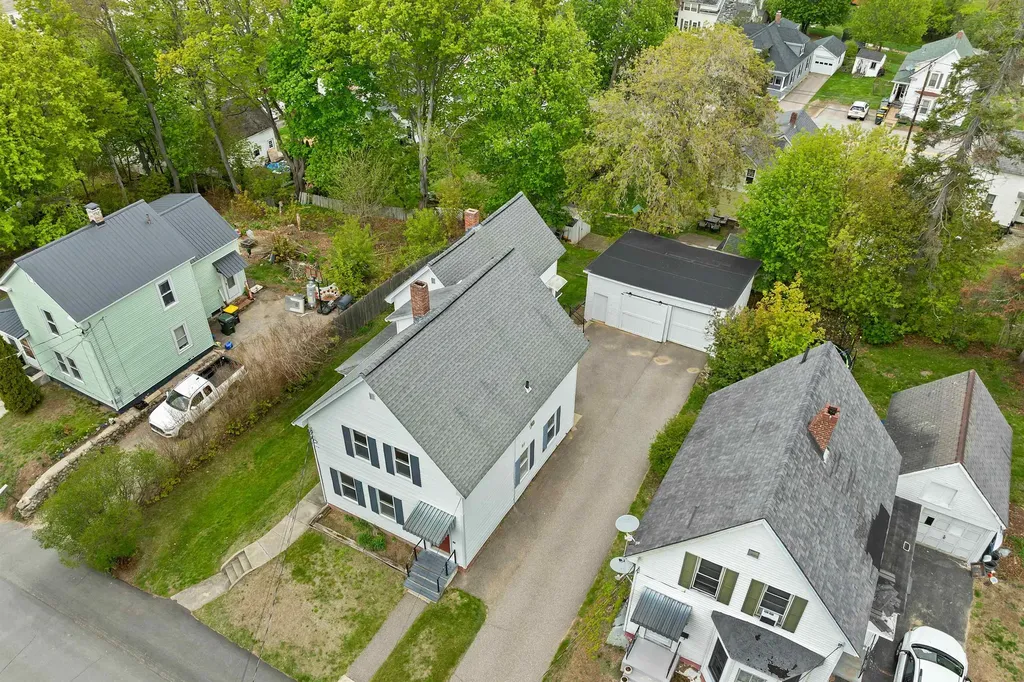 82 Summer Street Laconia NH 03246