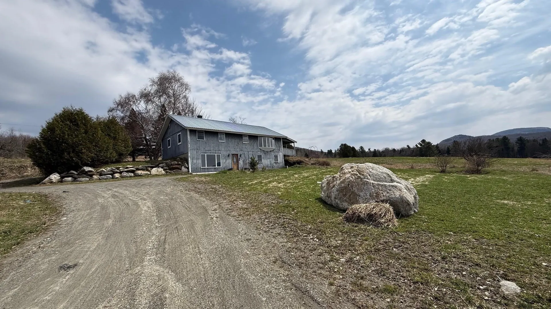 283,318,319,320 Lacross Lane Westmore VT 05860